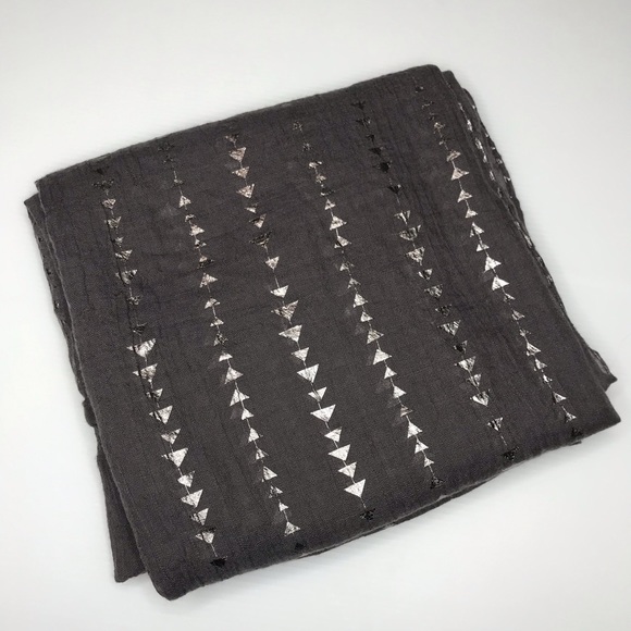 Gray & Silver Infinity Scarf - Picture 3 of 4